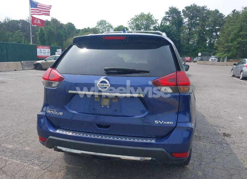Photo 16 of 2017 Nissan Rogue SV (VIN JN8AT2MV6HW016312)