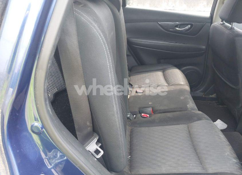 Photo 8 of 2017 Nissan Rogue SV (VIN JN8AT2MV6HW016312)