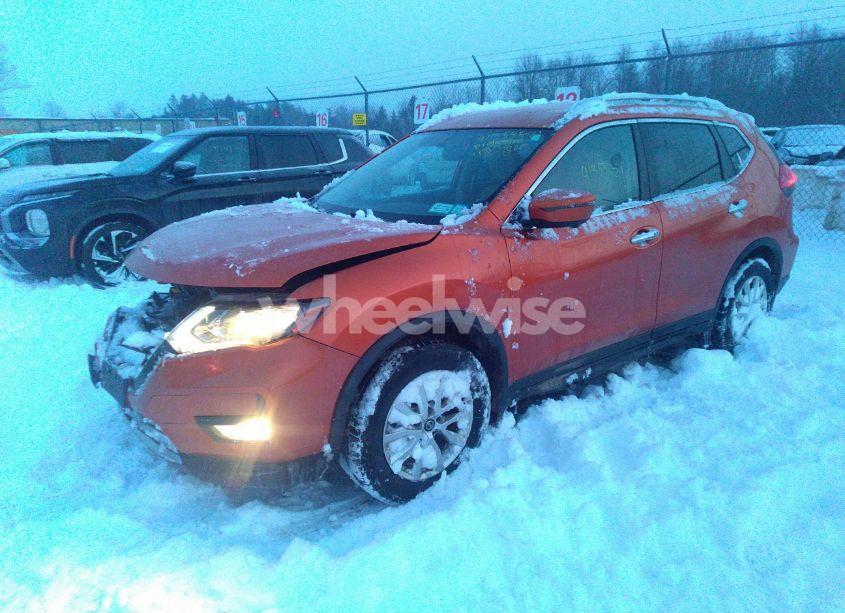 Photo 2 of 2017 Nissan Rogue SV (VIN JN8AT2MV6HW020408)