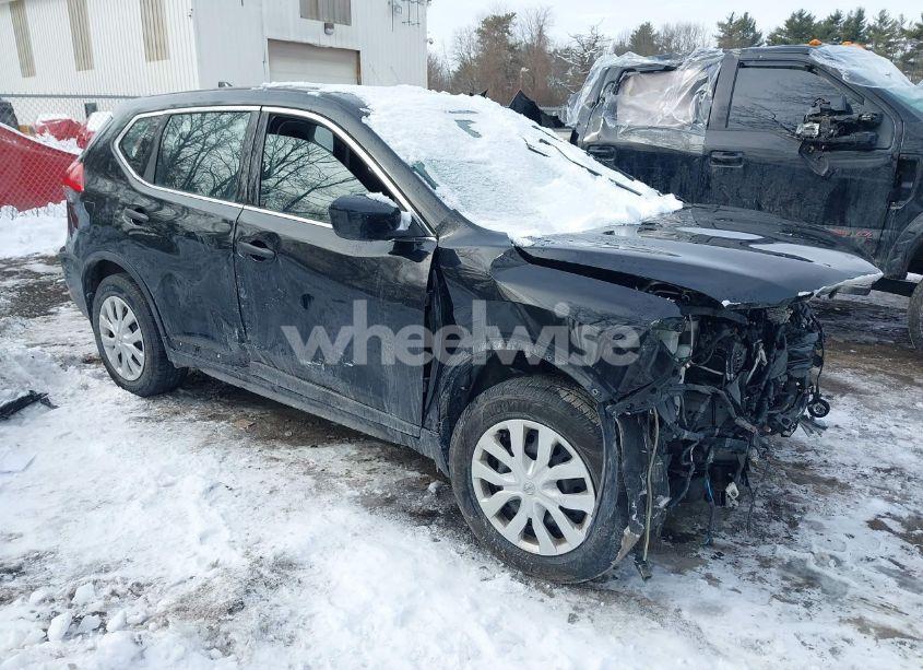 2017 Nissan Rogue S (VIN JN8AT2MV6HW251129) main photo