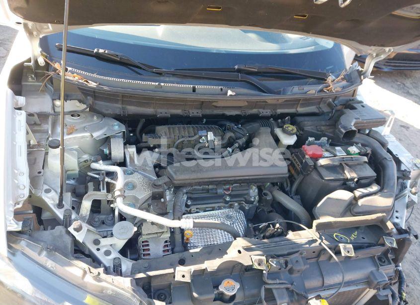 Photo 10 of 2017 Nissan Rogue S (VIN JN8AT2MV6HW261983)