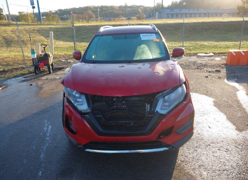 Photo 13 of 2017 Nissan Rogue SV (VIN JN8AT2MV6HW272885)