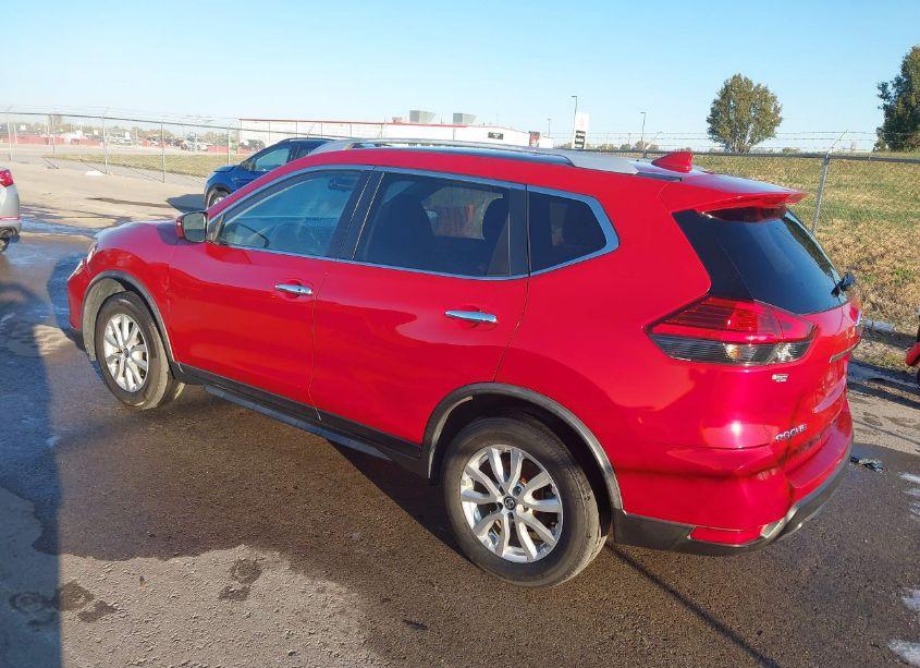 Photo 3 of 2017 Nissan Rogue SV (VIN JN8AT2MV6HW272885)