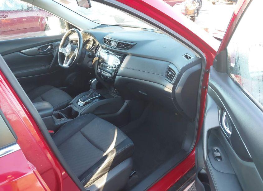 Photo 5 of 2017 Nissan Rogue SV (VIN JN8AT2MV6HW272885)