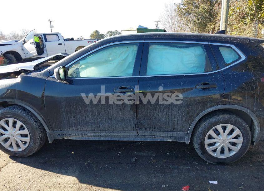 Photo 14 of 2017 Nissan Rogue S (VIN JN8AT2MV6HW274779)