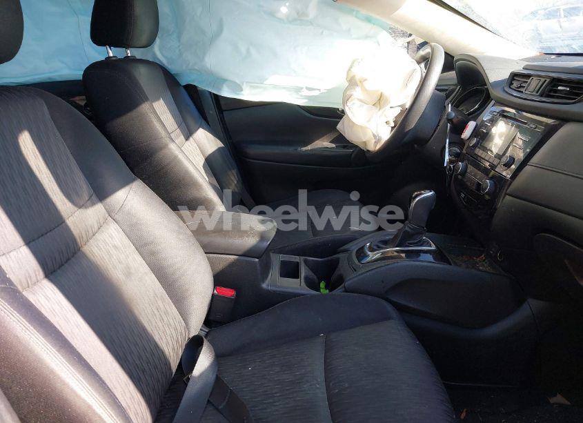 Photo 5 of 2017 Nissan Rogue S (VIN JN8AT2MV6HW274779)