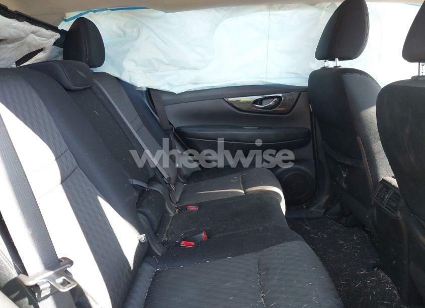 Photo 8 of 2017 Nissan Rogue S (VIN JN8AT2MV6HW274779)