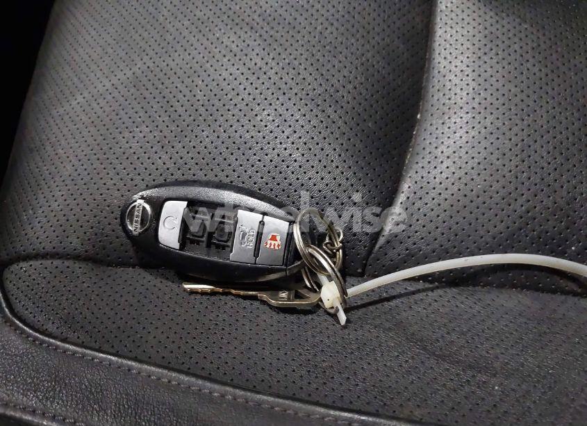 Photo 11 of 2017 Nissan Rogue SL (VIN JN8AT2MV6HW275480)