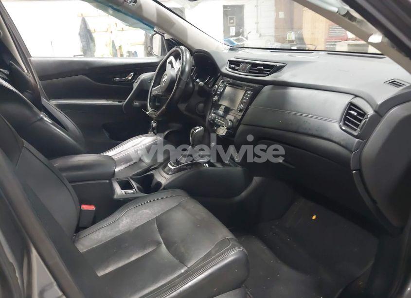 Photo 5 of 2017 Nissan Rogue SL (VIN JN8AT2MV6HW275480)