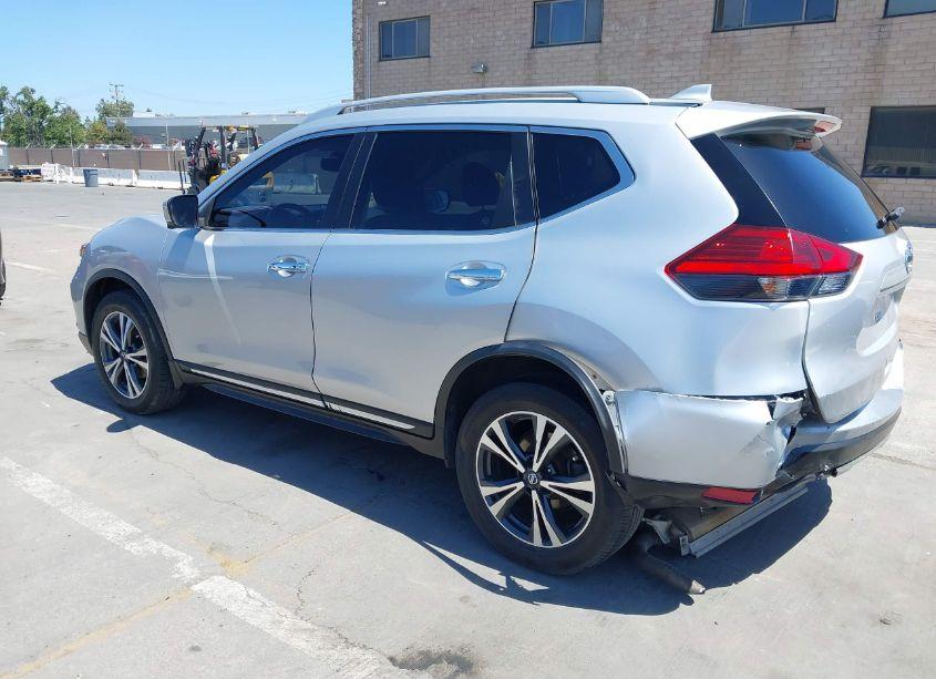 Photo 3 of 2017 Nissan Rogue SL (VIN JN8AT2MV6HW280002)