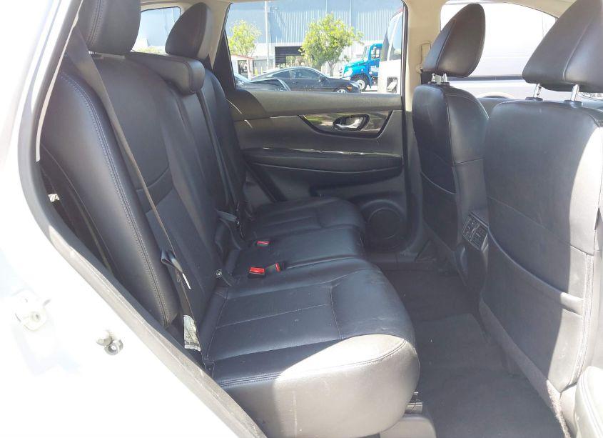 Photo 8 of 2017 Nissan Rogue SL (VIN JN8AT2MV6HW280002)