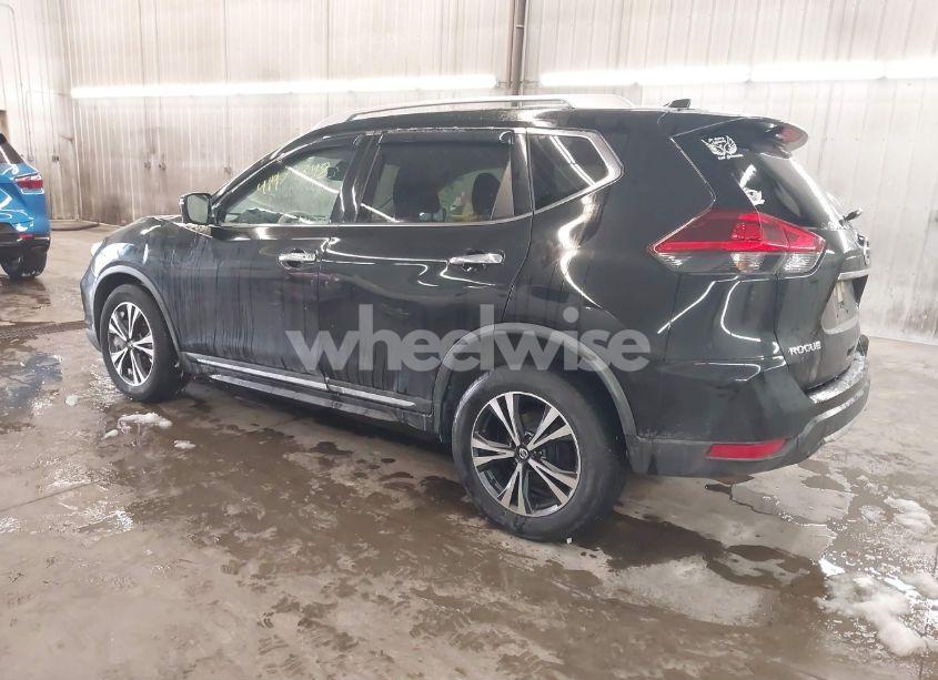 Photo 3 of 2018 Nissan Rogue SL (VIN JN8AT2MV6JW307088)