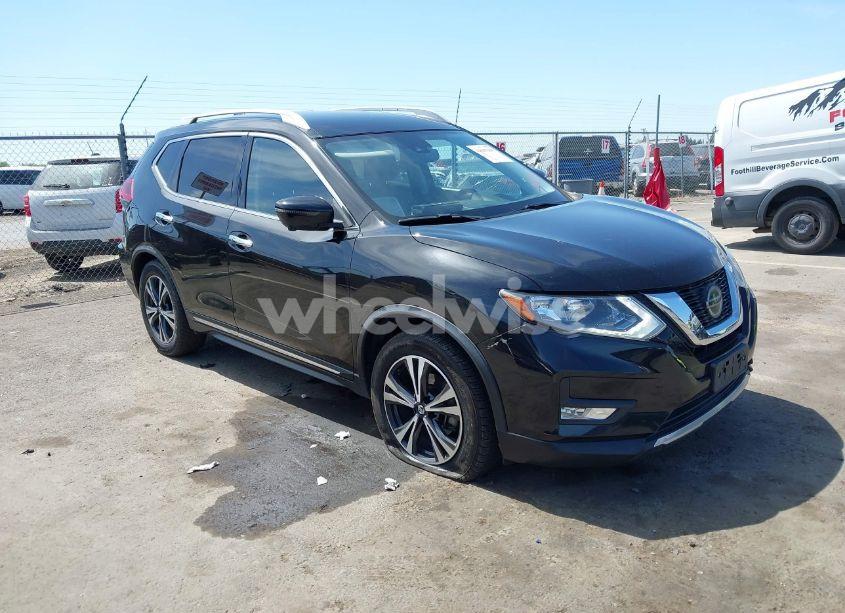 2018 Nissan Rogue SL (VIN JN8AT2MV6JW310301) main photo