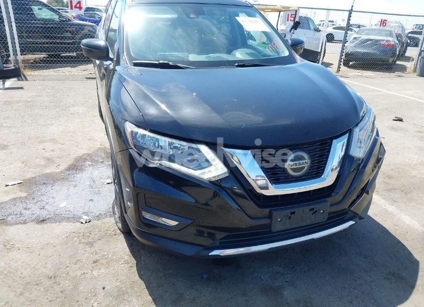 Photo 6 of 2018 Nissan Rogue SL (VIN JN8AT2MV6JW310301)