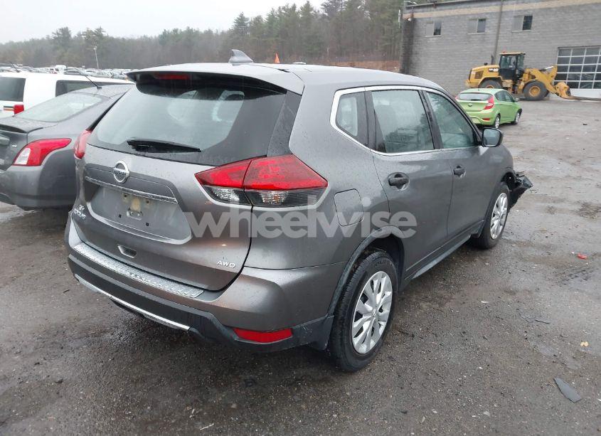 Photo 4 of 2018 Nissan Rogue S (VIN JN8AT2MV6JW313070)