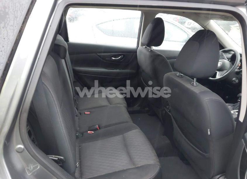 Photo 8 of 2018 Nissan Rogue S (VIN JN8AT2MV6JW313070)