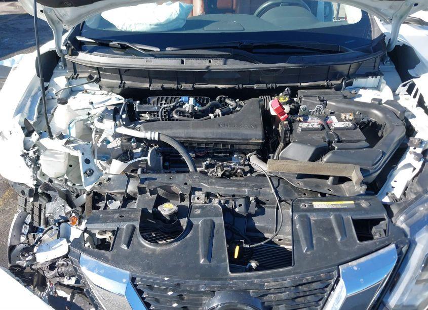 Photo 10 of 2018 Nissan Rogue SL (VIN JN8AT2MV6JW343038)