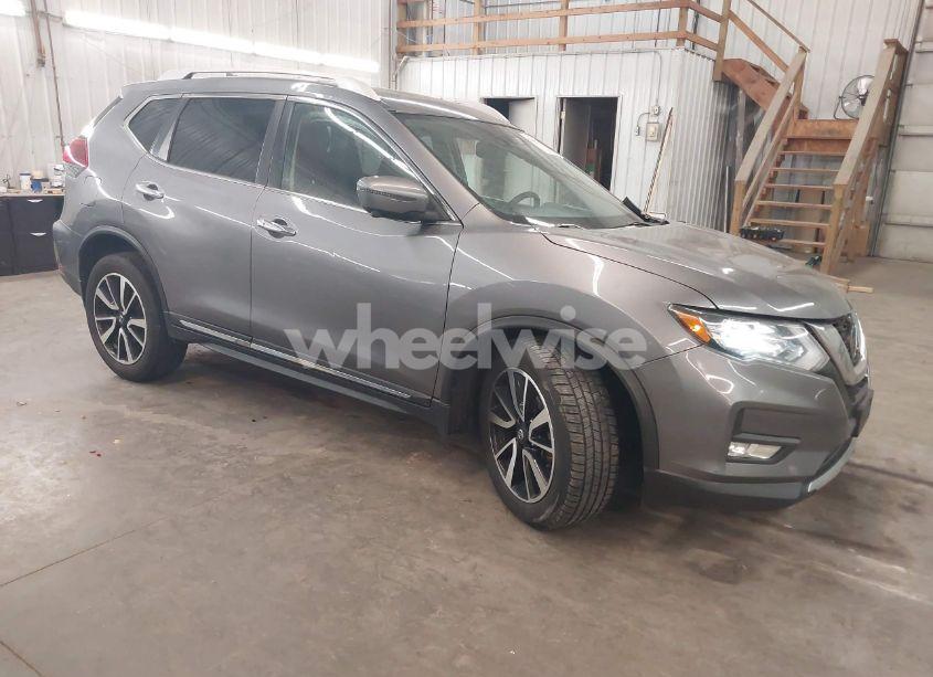 2018 Nissan Rogue SL (VIN JN8AT2MV6JW343041) main photo