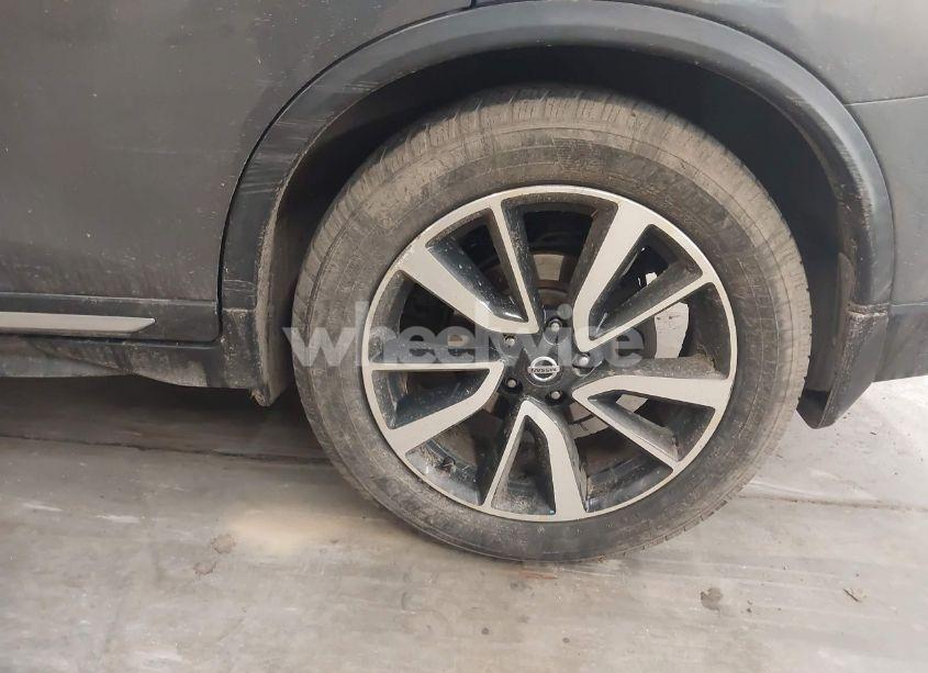 Photo 12 of 2018 Nissan Rogue SL (VIN JN8AT2MV6JW343041)