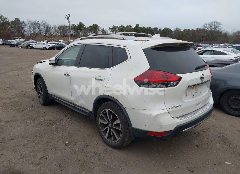 Photo 3 of 2018 Nissan Rogue SL (VIN JN8AT2MV6JW348031)