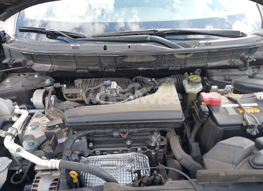 Photo 10 of 2019 Nissan Rogue SV (VIN JN8AT2MV6KW379829)