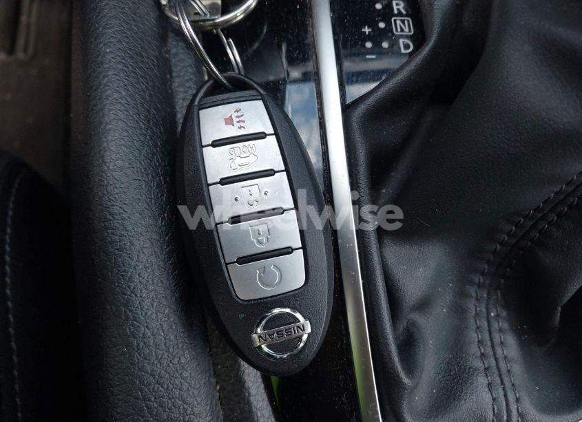 Photo 11 of 2019 Nissan Rogue SV (VIN JN8AT2MV6KW379829)