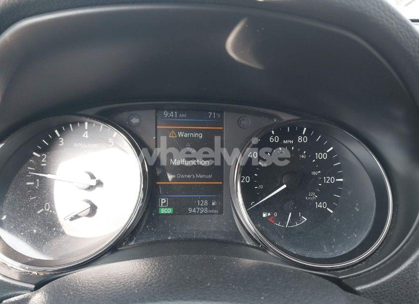 Photo 7 of 2019 Nissan Rogue SV (VIN JN8AT2MV6KW379829)