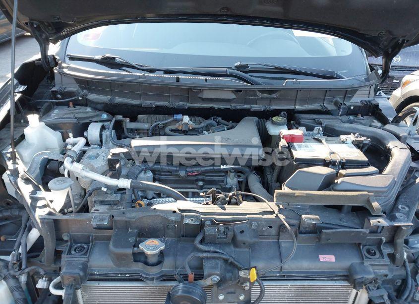 Photo 10 of 2019 Nissan Rogue SV (VIN JN8AT2MV6KW380351)