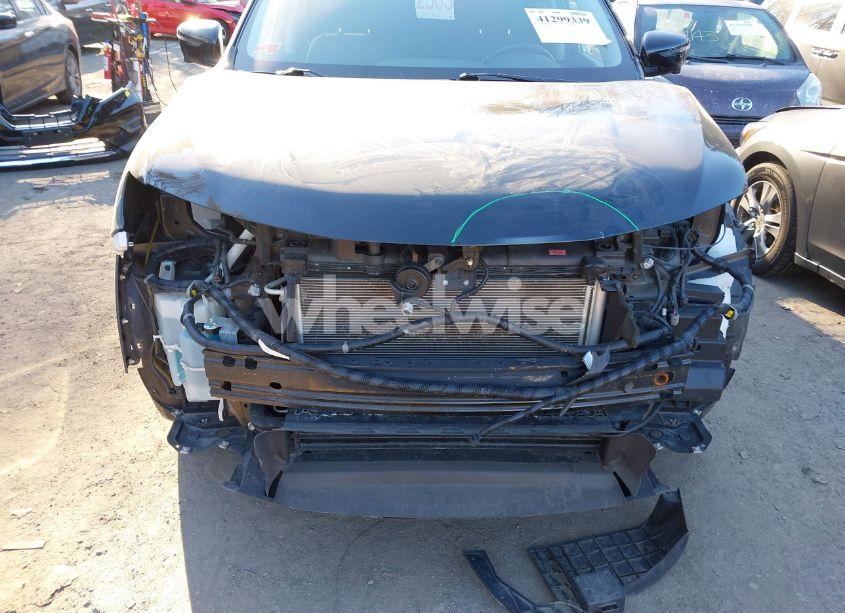 Photo 6 of 2019 Nissan Rogue SV (VIN JN8AT2MV6KW380351)