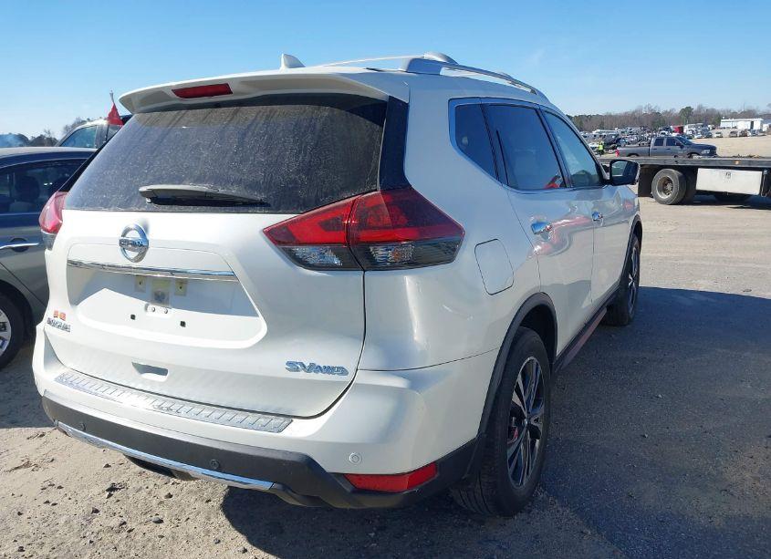Photo 20 of 2019 Nissan Rogue SV (VIN JN8AT2MV6KW387509)