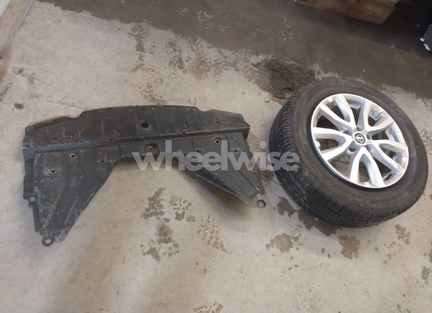 Photo 12 of 2019 Nissan Rogue SV (VIN JN8AT2MV6KW392502)