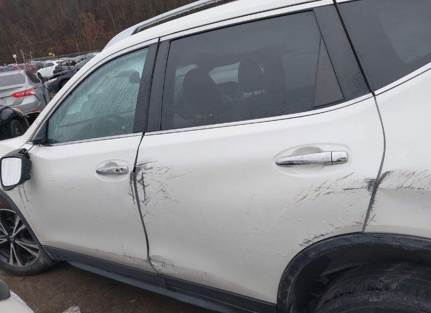 Photo 14 of 2020 Nissan Rogue SV INTELLIGENT AWD (VIN JN8AT2MV6LW102681)