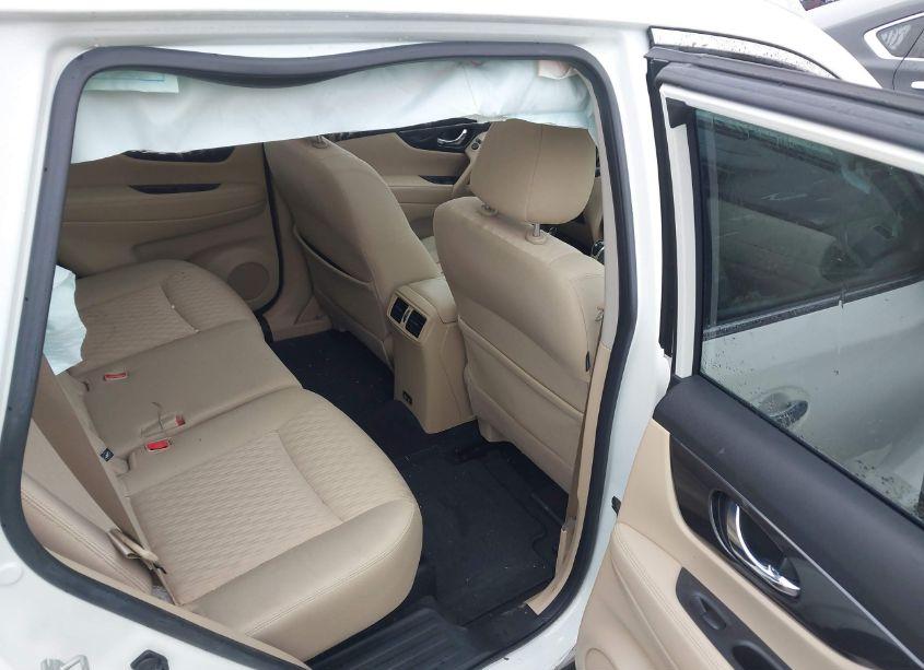 Photo 8 of 2020 Nissan Rogue SV INTELLIGENT AWD (VIN JN8AT2MV6LW102681)