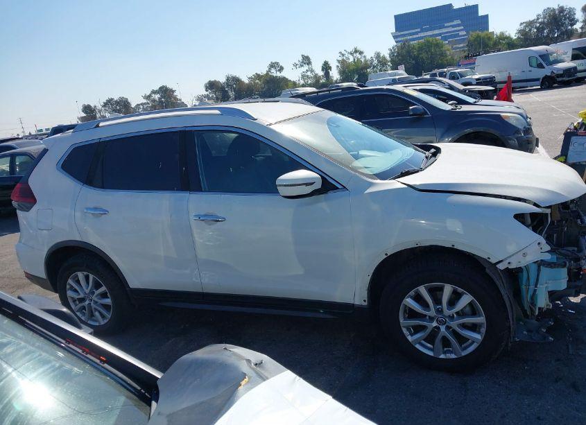 Photo 13 of 2020 Nissan Rogue SV INTELLIGENT AWD (VIN JN8AT2MV6LW106956)