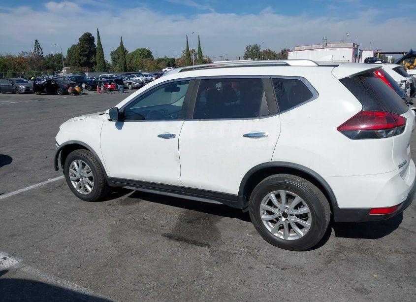Photo 14 of 2020 Nissan Rogue SV INTELLIGENT AWD (VIN JN8AT2MV6LW106956)
