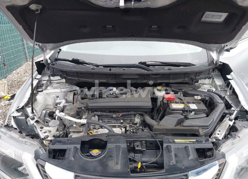 Photo 10 of 2020 Nissan Rogue SV INTELLIGENT AWD (VIN JN8AT2MV6LW113681)