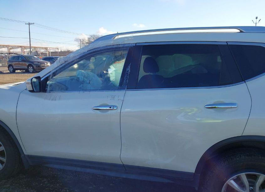 Photo 14 of 2020 Nissan Rogue SV INTELLIGENT AWD (VIN JN8AT2MV6LW131064)