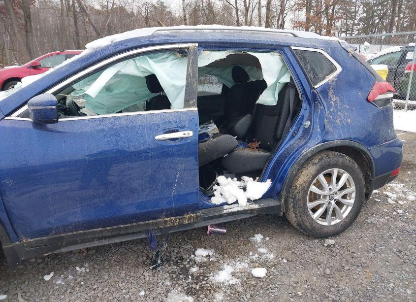 Photo 6 of 2020 Nissan Rogue SV INTELLIGENT AWD (VIN JN8AT2MV6LW133526)