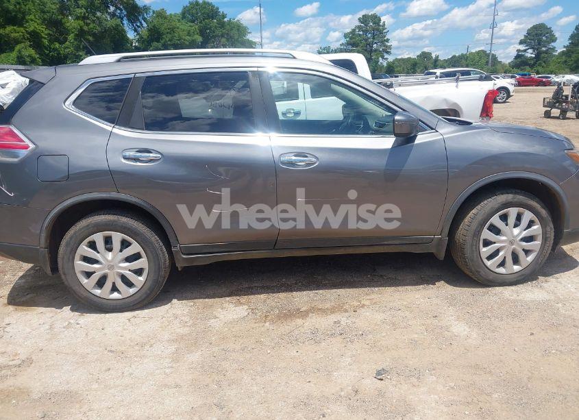 Photo 13 of 2016 Nissan Rogue S (VIN JN8AT2MV7GW134030)