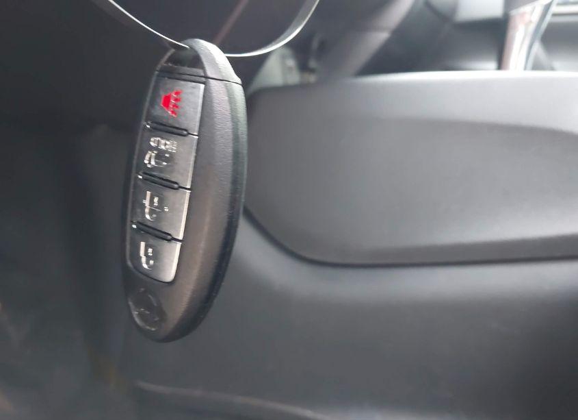 Photo 10 of 2016 Nissan Rogue SV (VIN JN8AT2MV7GW146937)