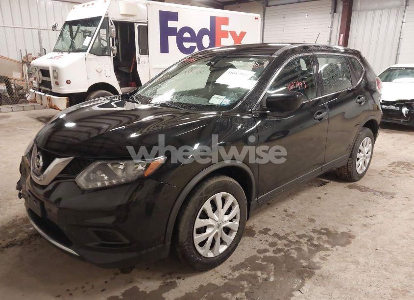 Photo 2 of 2016 Nissan Rogue S (VIN JN8AT2MV7GW148977)