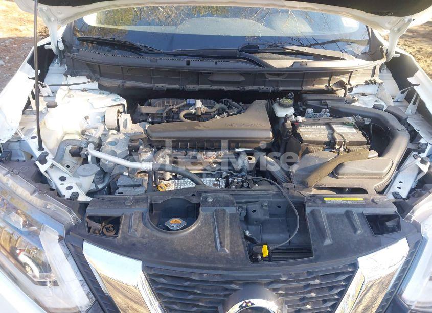 Photo 10 of 2017 Nissan Rogue S (VIN JN8AT2MV7HW007957)