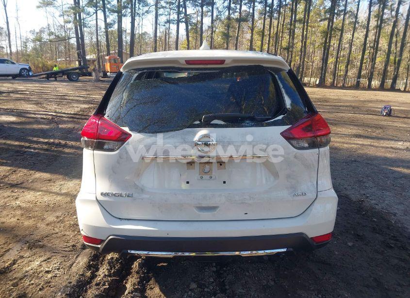 Photo 16 of 2017 Nissan Rogue S (VIN JN8AT2MV7HW007957)