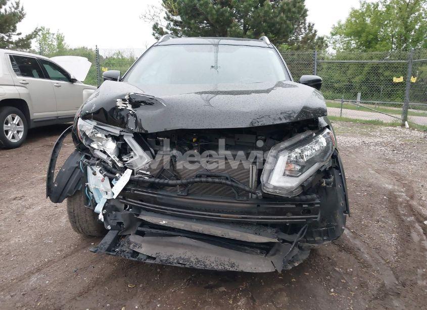 Photo 11 of 2017 Nissan Rogue S (VIN JN8AT2MV7HW011345)