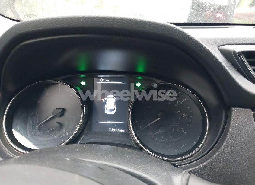 Photo 7 of 2017 Nissan Rogue S (VIN JN8AT2MV7HW011345)