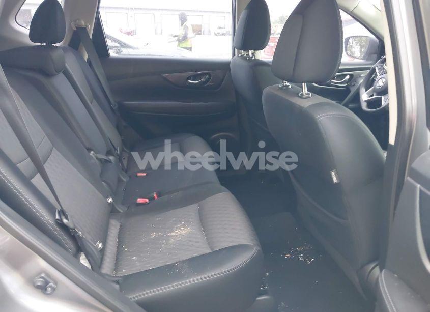 Photo 8 of 2017 Nissan Rogue S (VIN JN8AT2MV7HW027206)