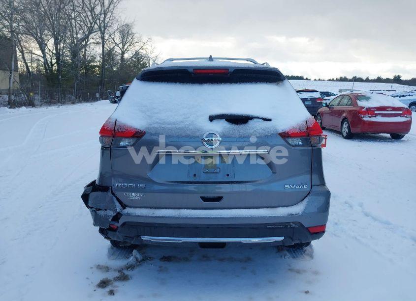 Photo 16 of 2017 Nissan Rogue SV (VIN JN8AT2MV7HW252337)