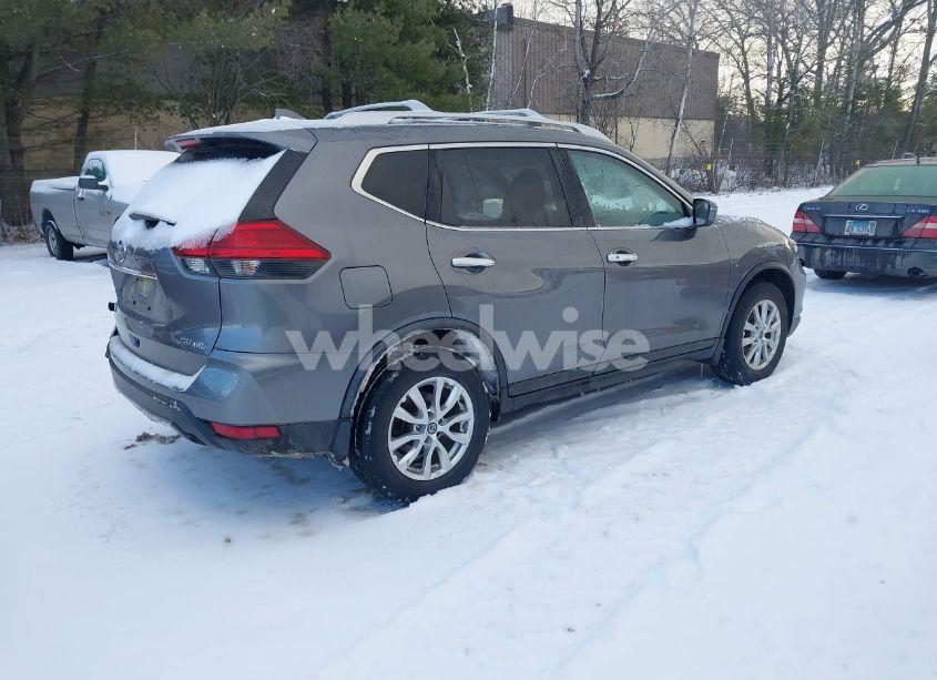 Photo 4 of 2017 Nissan Rogue SV (VIN JN8AT2MV7HW252337)