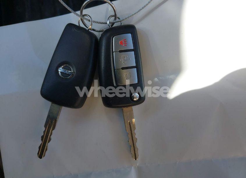 Photo 11 of 2017 Nissan Rogue S (VIN JN8AT2MV7HW253357)