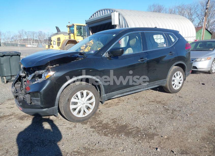 Photo 2 of 2017 Nissan Rogue S (VIN JN8AT2MV7HW253357)